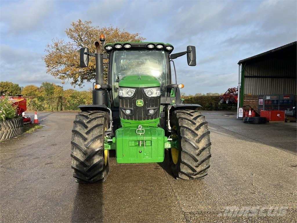 John Deere 6R185 Traktory