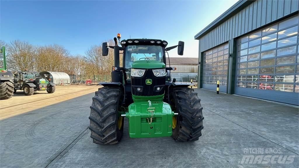 John Deere 6R185 Traktory