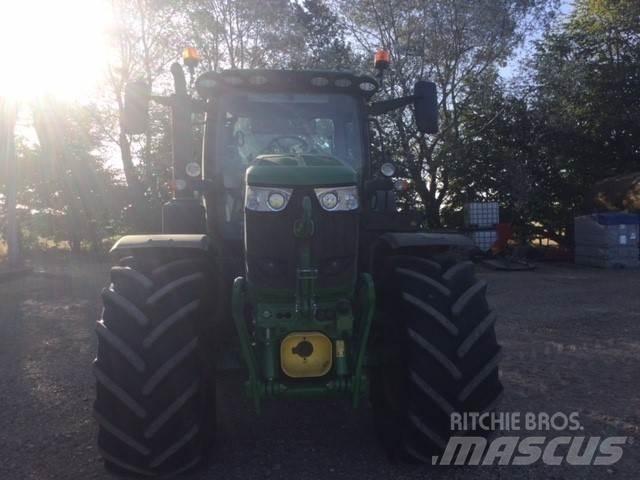 John Deere 6R215 Další