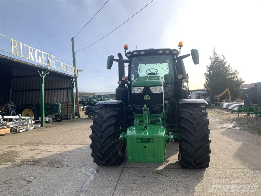 John Deere 6R250 Další