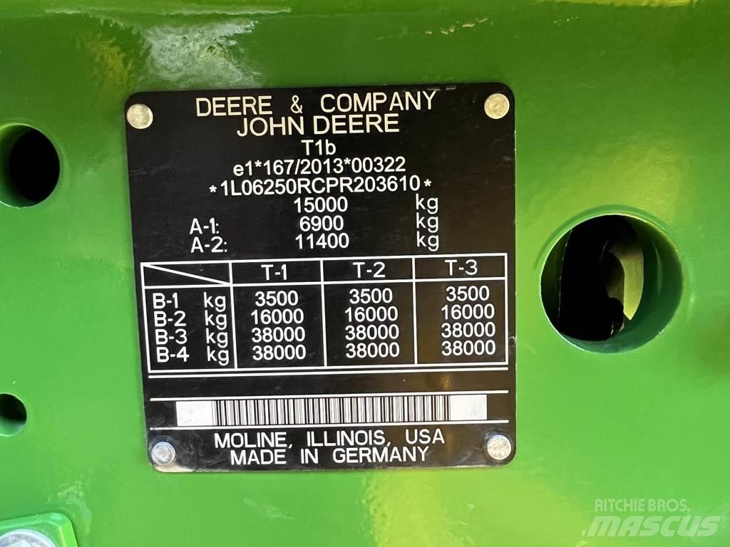 John Deere 6R250 Traktory