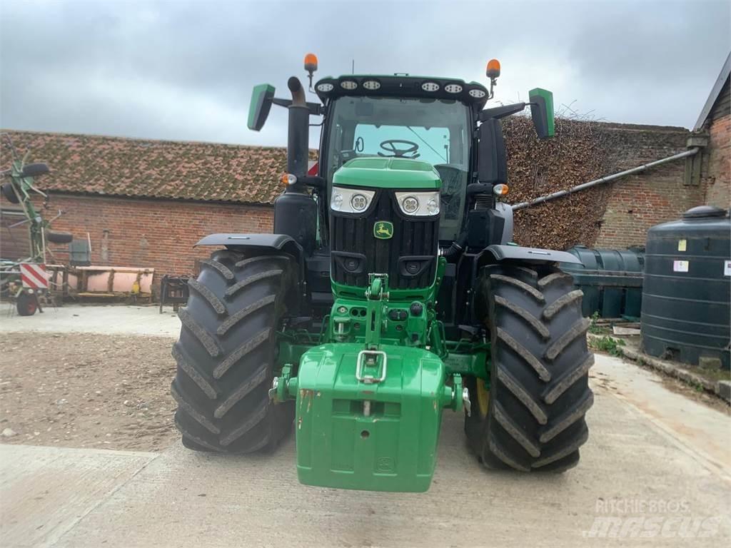 John Deere 6R250 Další