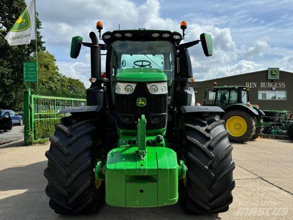 John Deere 6R250 Další