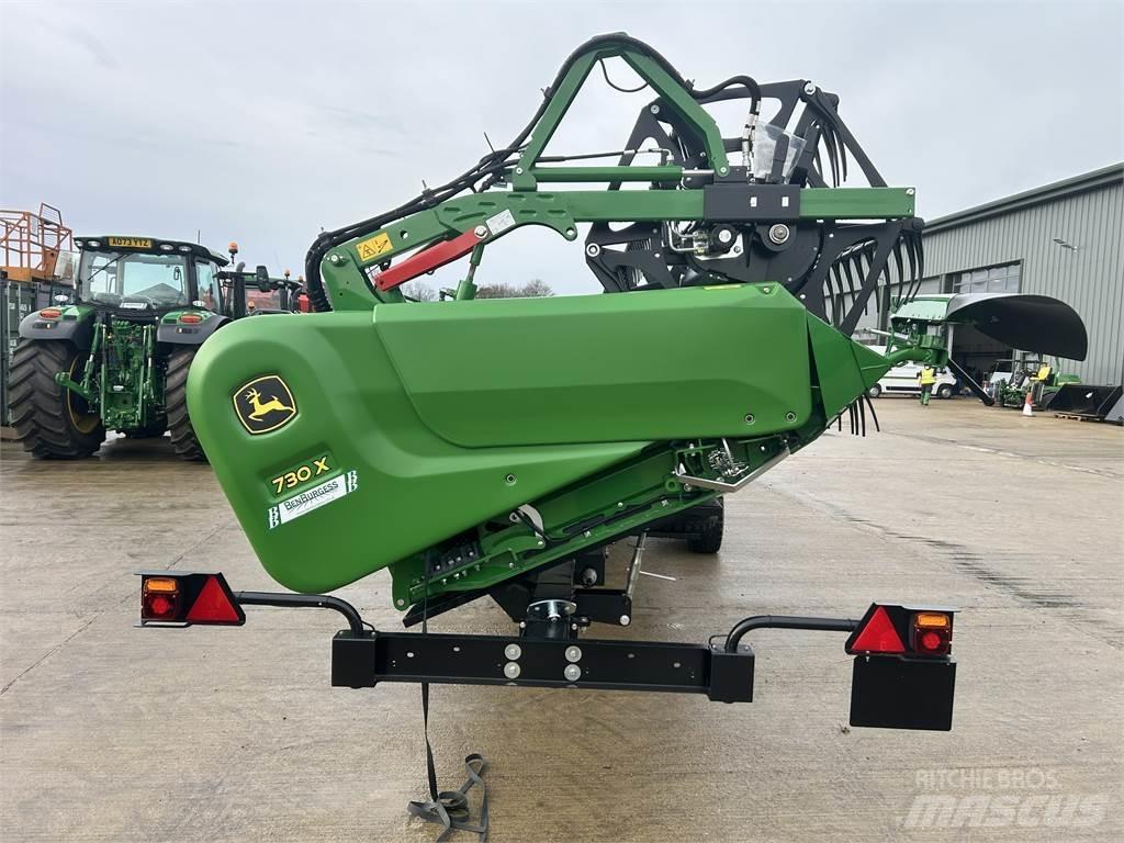 John Deere 730X Sklízecí mlátičky