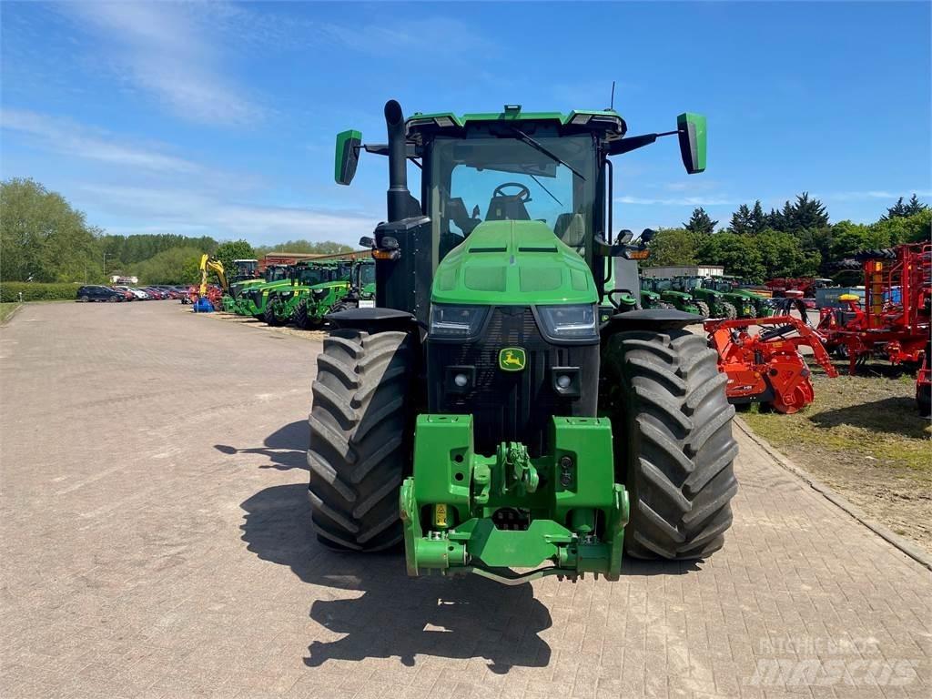 John Deere 8R370 Další