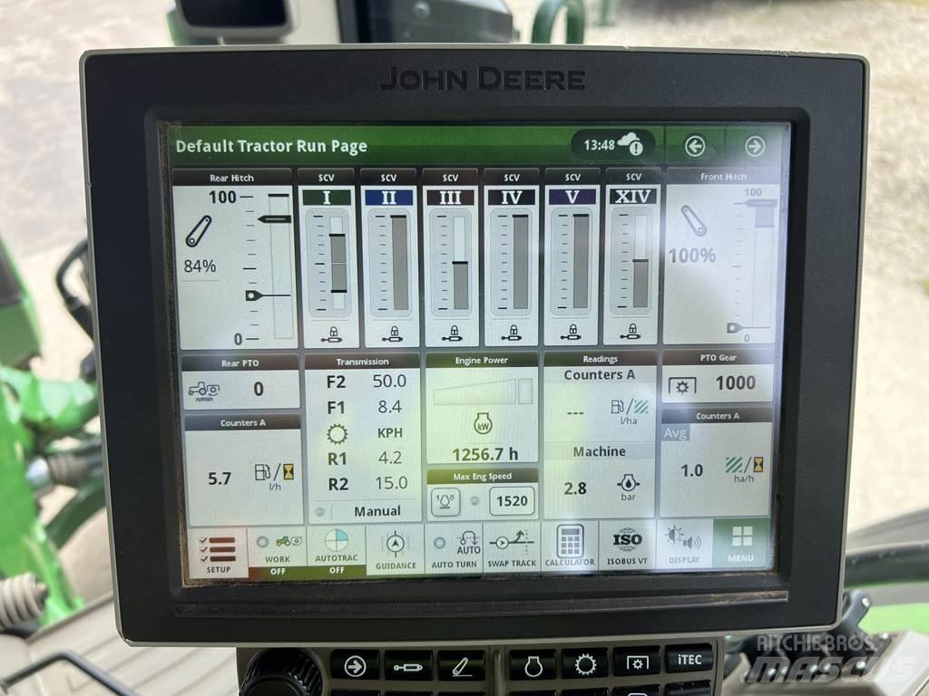 John Deere 8R370 Další