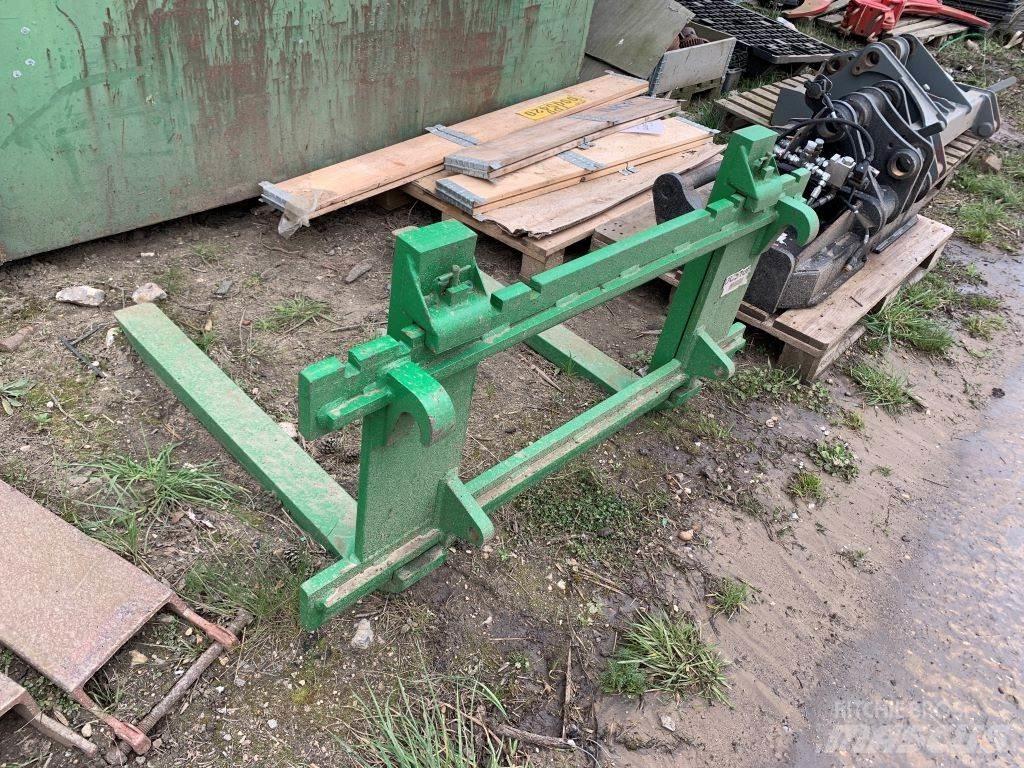 John Deere PALLET Další příslušenství a komponenty