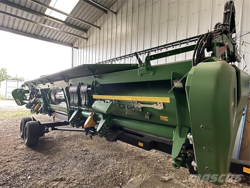 John Deere T670 Sklízecí mlátičky
