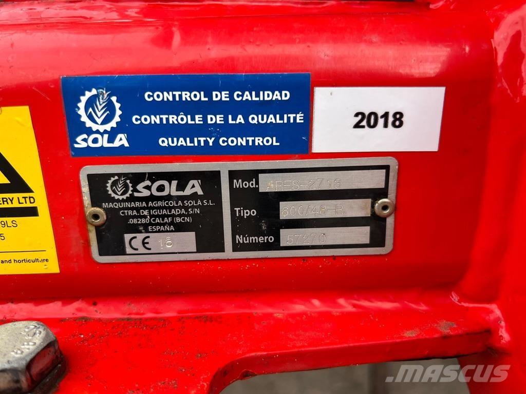 Krm ARES 2713 Mechanické secí stroje