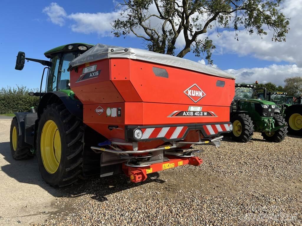 Kuhn 40.2W Rozmetadlo minerálních hnojiv