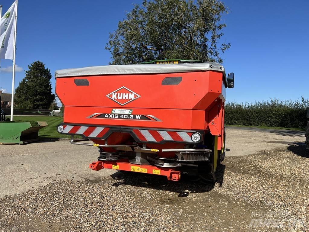 Kuhn 40.2W Rozmetadlo minerálních hnojiv