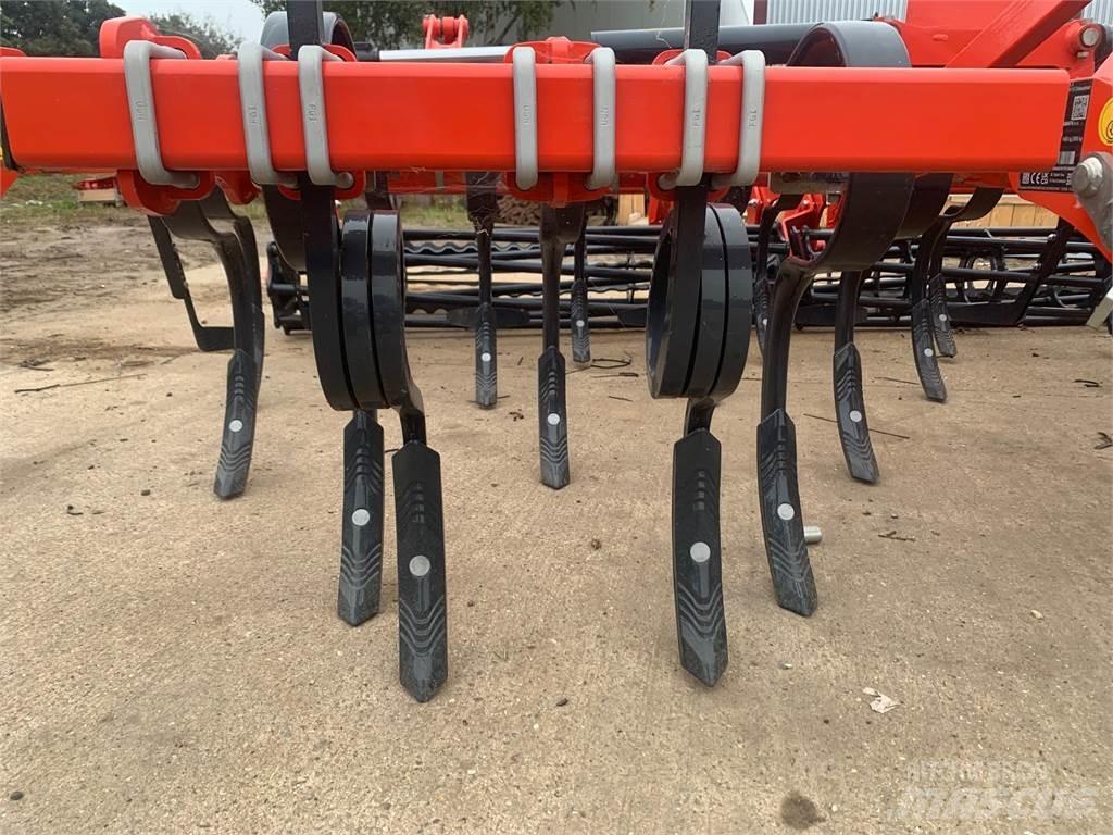 Kuhn TRACK Konvenční pluh