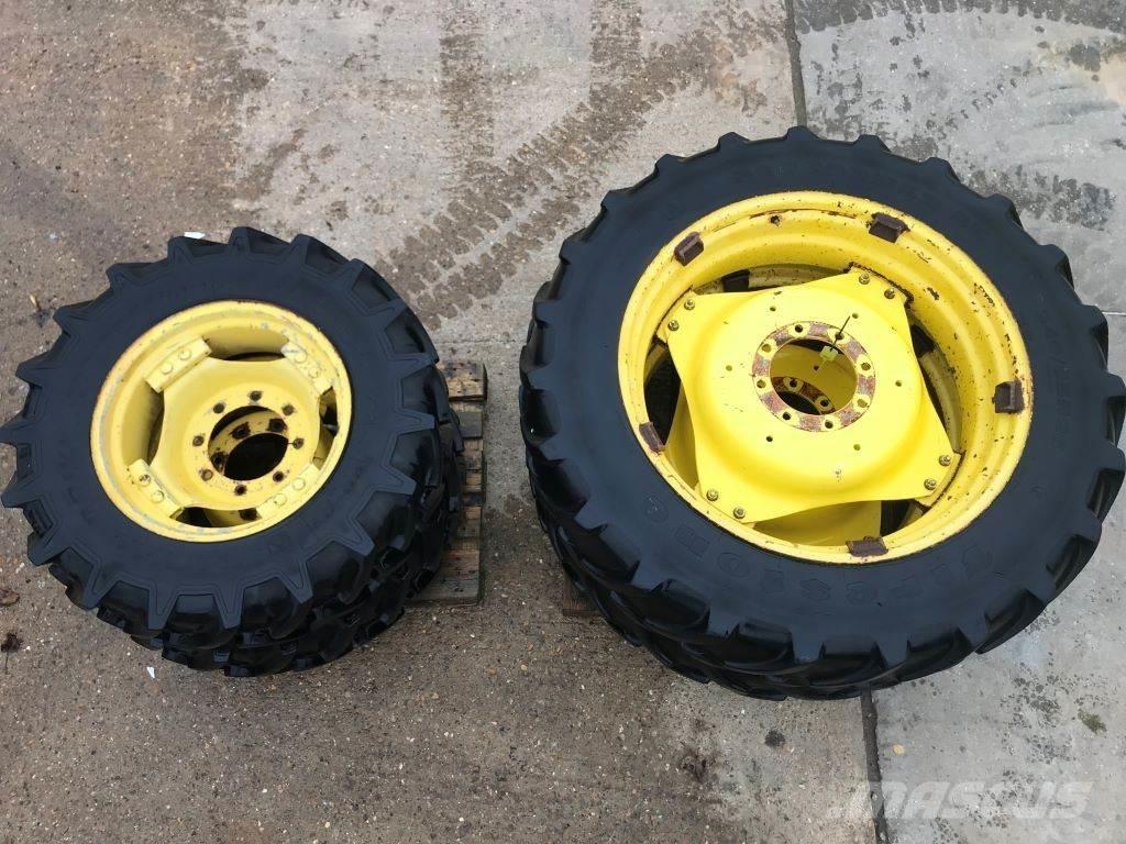  ROWCROP Pneumatiky, kola a ráfky