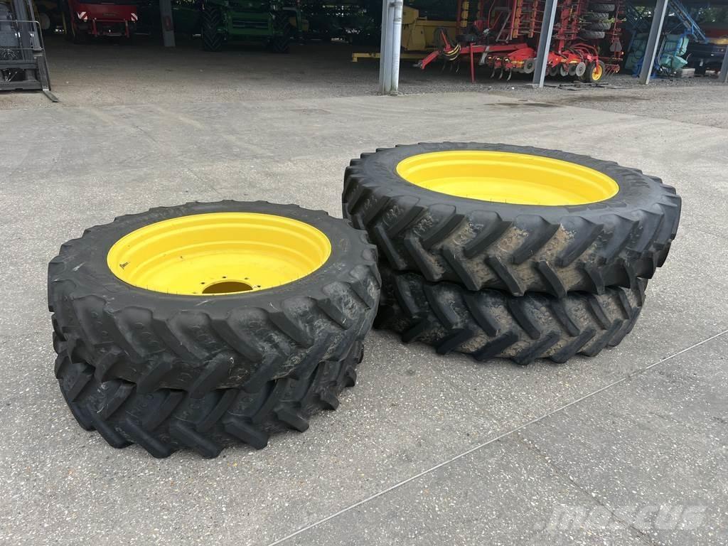  ROWCROPS Pneumatiky, kola a ráfky