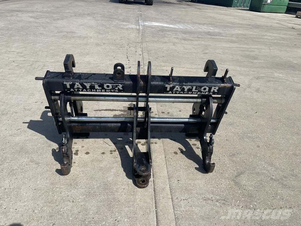 Taylor HEADSTOCK Teleskopické nakladače pro zemědělství