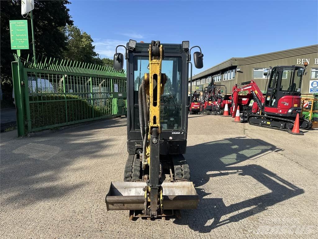 Yanmar SV18 Midi rýpadla 7t - 12t