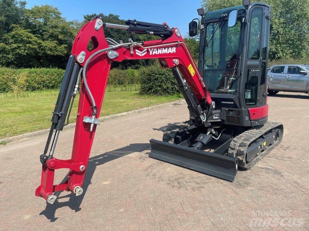 Yanmar VIO26-6 Midi rýpadla 7t - 12t