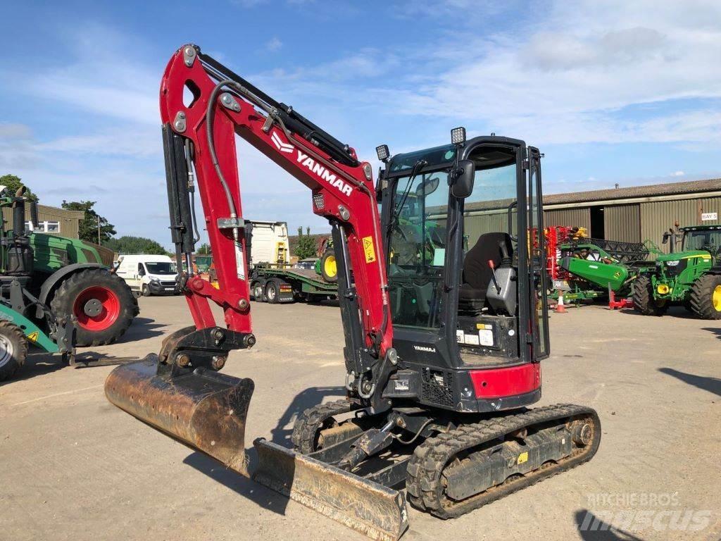 Yanmar VIO26-6 Midi rýpadla 7t - 12t