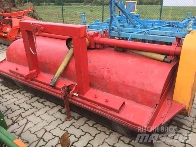 Dücker UM27 Další