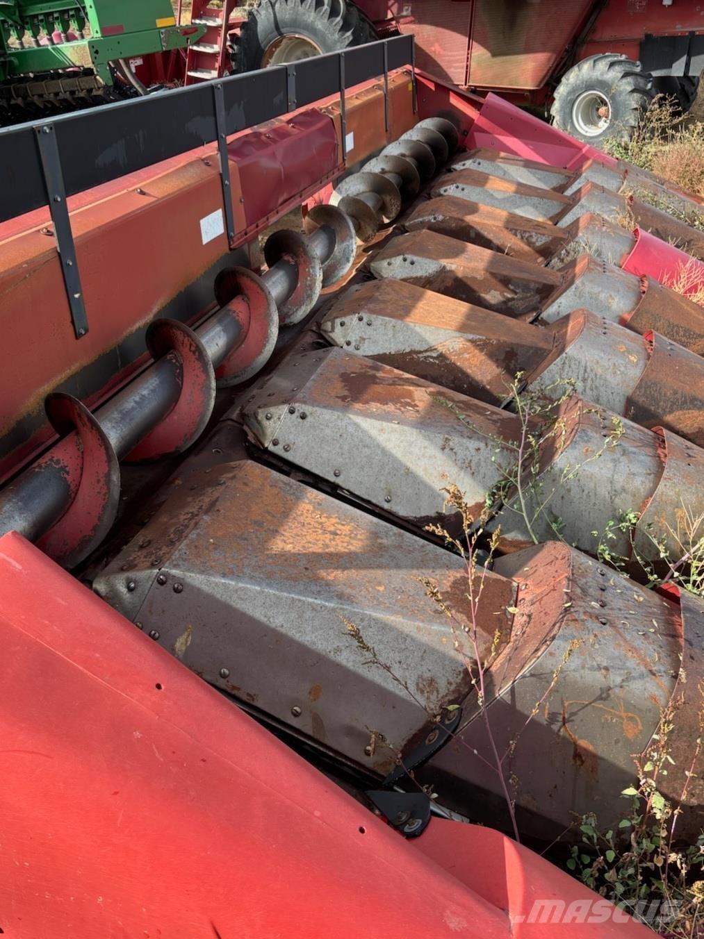 Case IH 1083 Sklízecí mlátičky