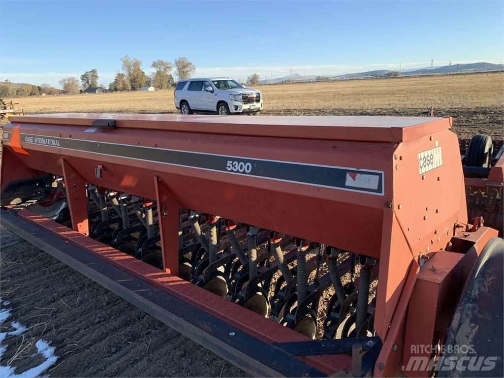 Case IH 5300 Další secí stroje a příslušenství