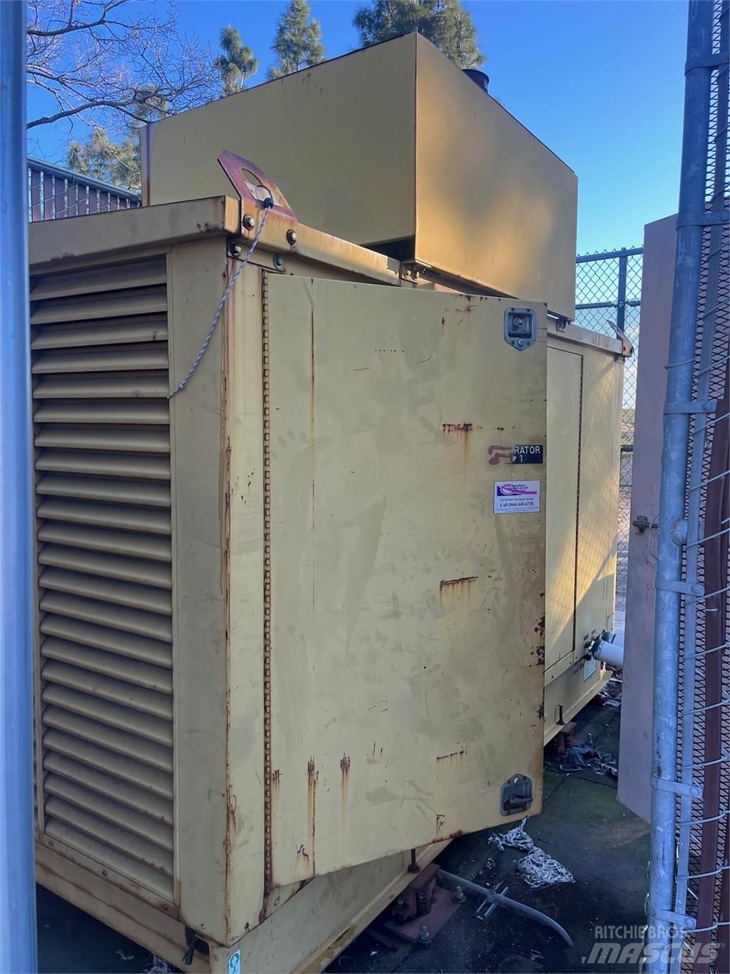 CAT 400 KW Stavebnictví - ostatní