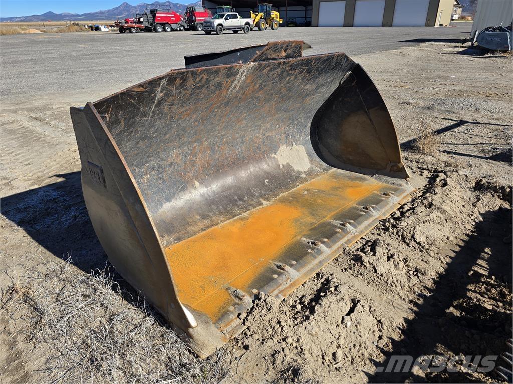 CAT 938M Stavebnictví - ostatní