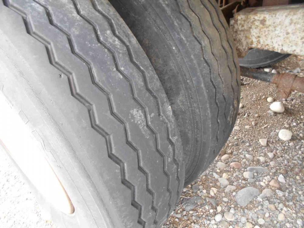  Exel 50 ft Další přívěsy