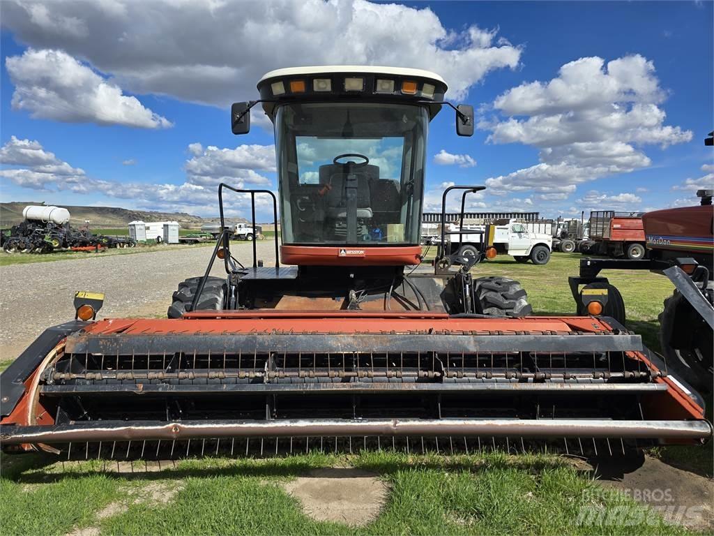 Hesston 8450 Řádkovače