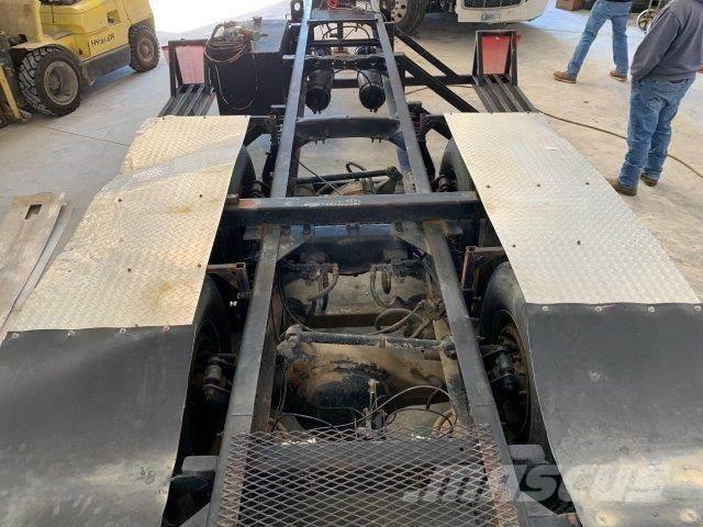  Ross MFG 30' Další přívěsy