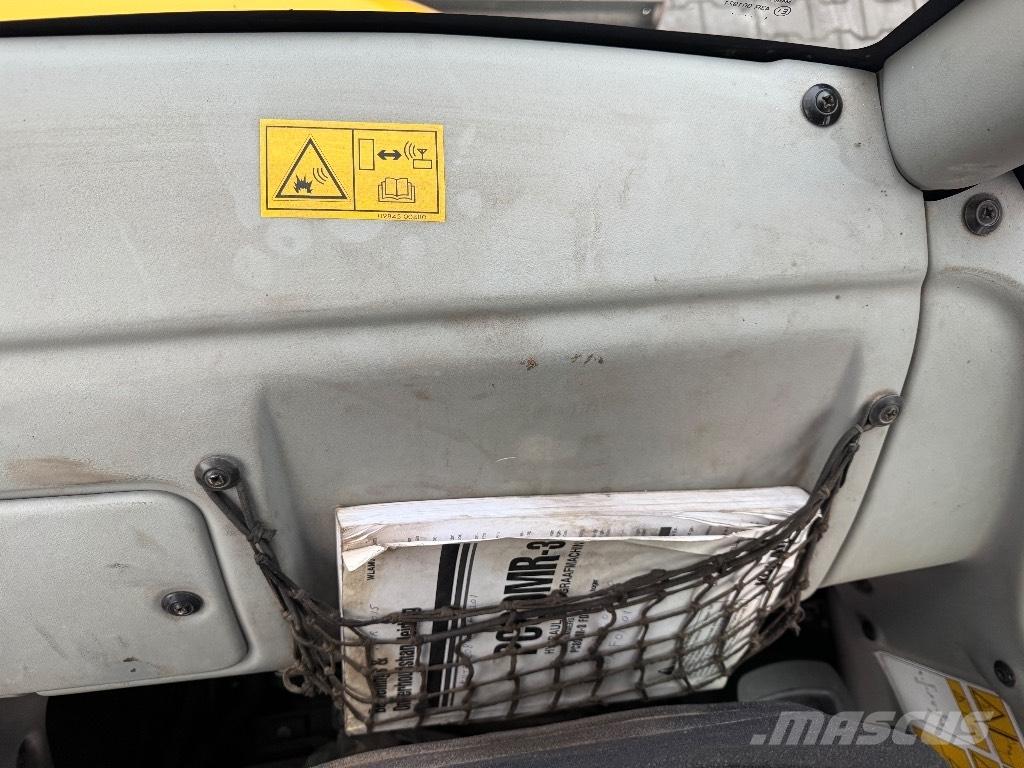 Komatsu PC 80 MR-3 Midi rýpadla 7t - 12t