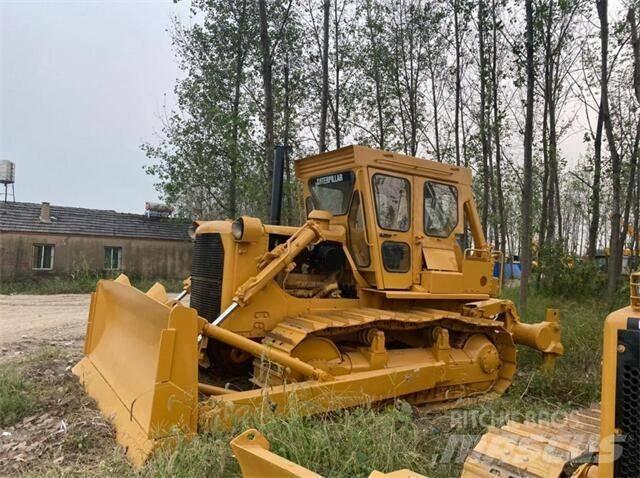 CAT D7G Pásové dozery