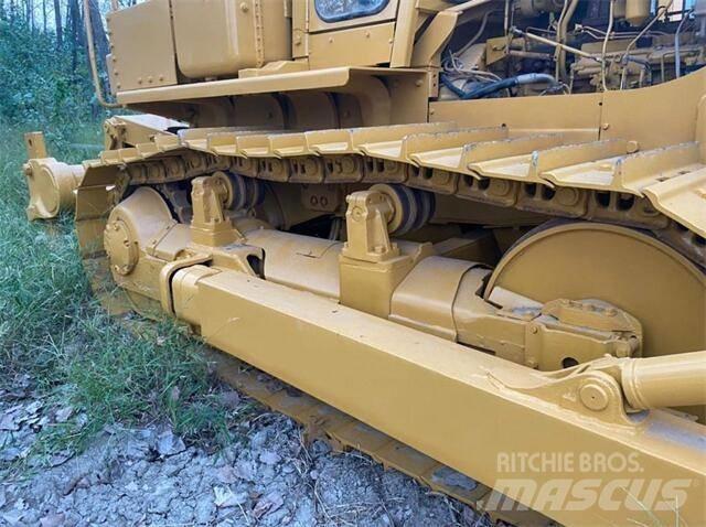 CAT D7G Pásové dozery