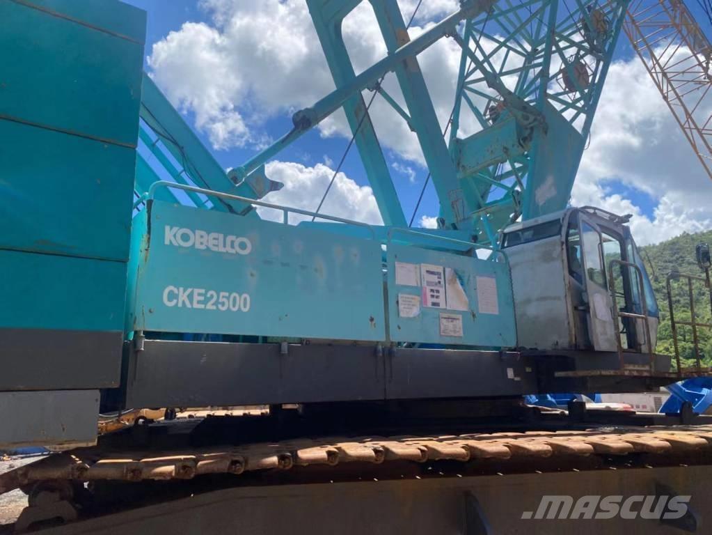 Kobelco CKE 2500 Pásové jeřáby