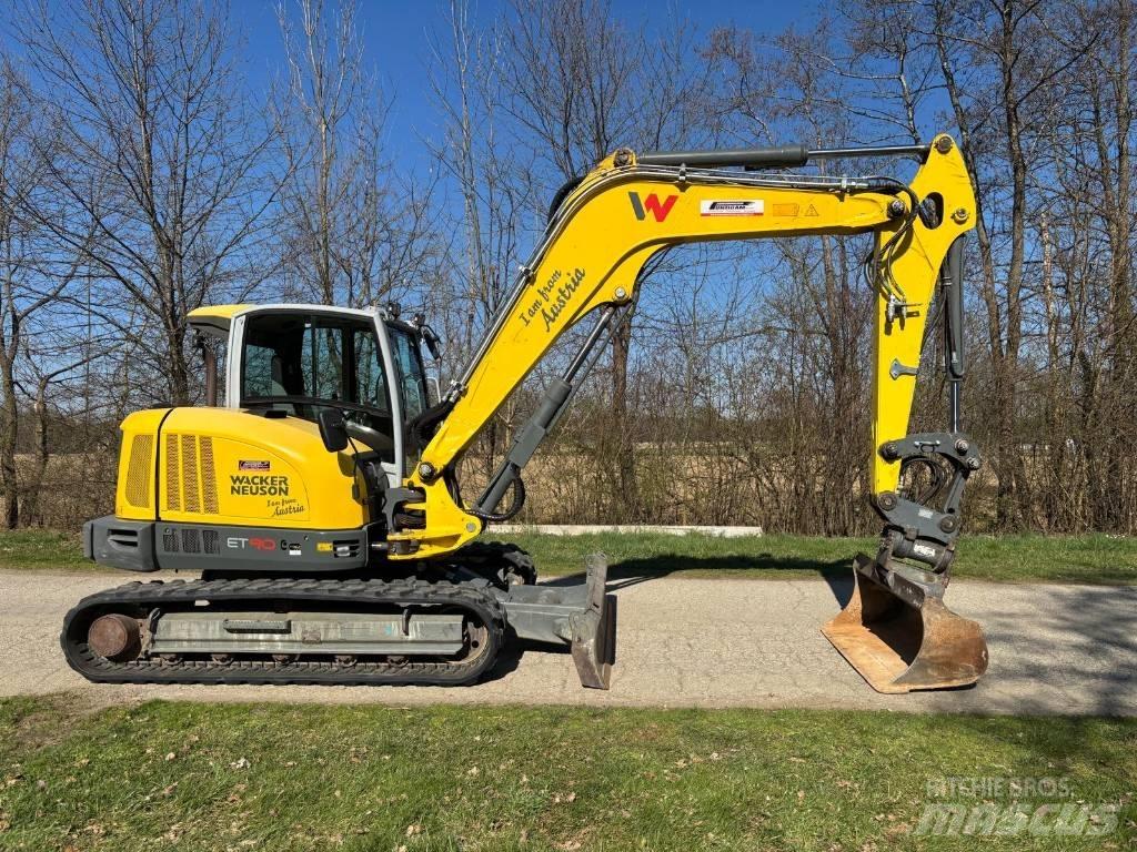 Wacker Neuson ET 90 Midi rýpadla 7t - 12t