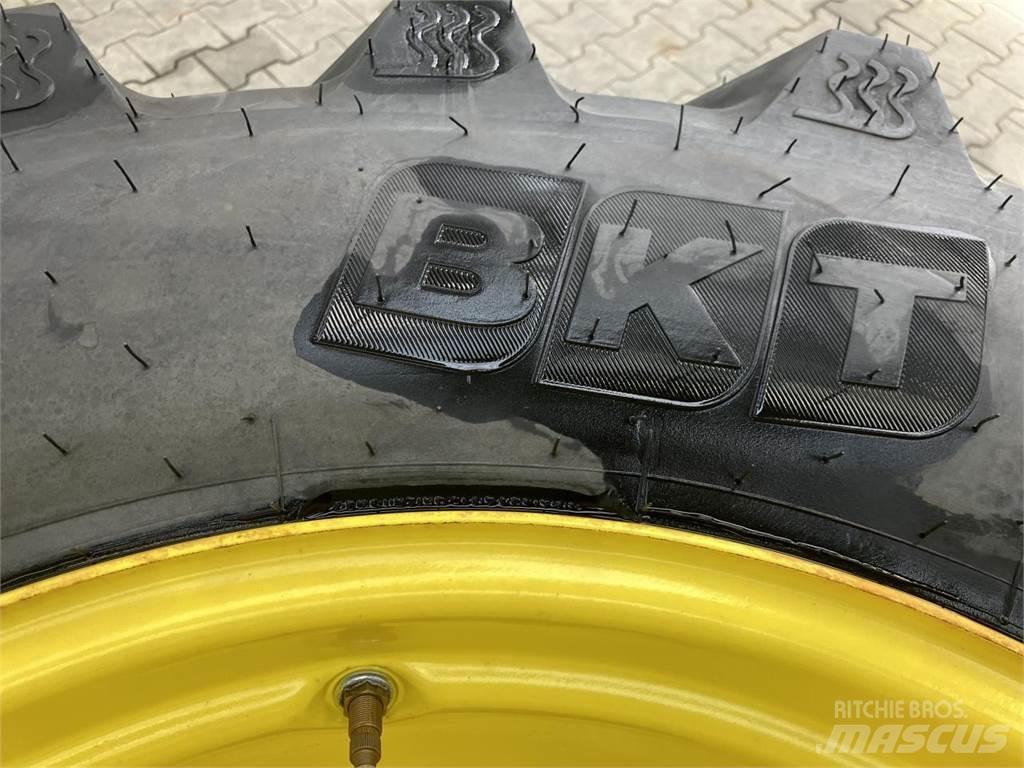 BKT 480/65R28 Pneumatiky, kola a ráfky