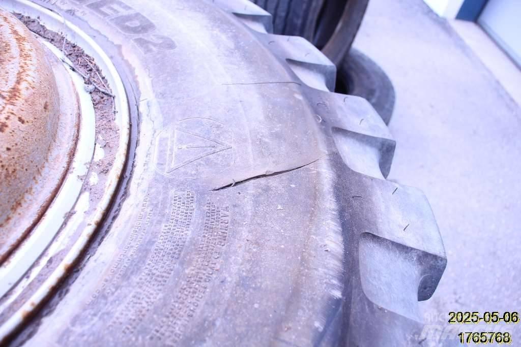 Michelin XMINED2 Pneumatiky, kola a ráfky