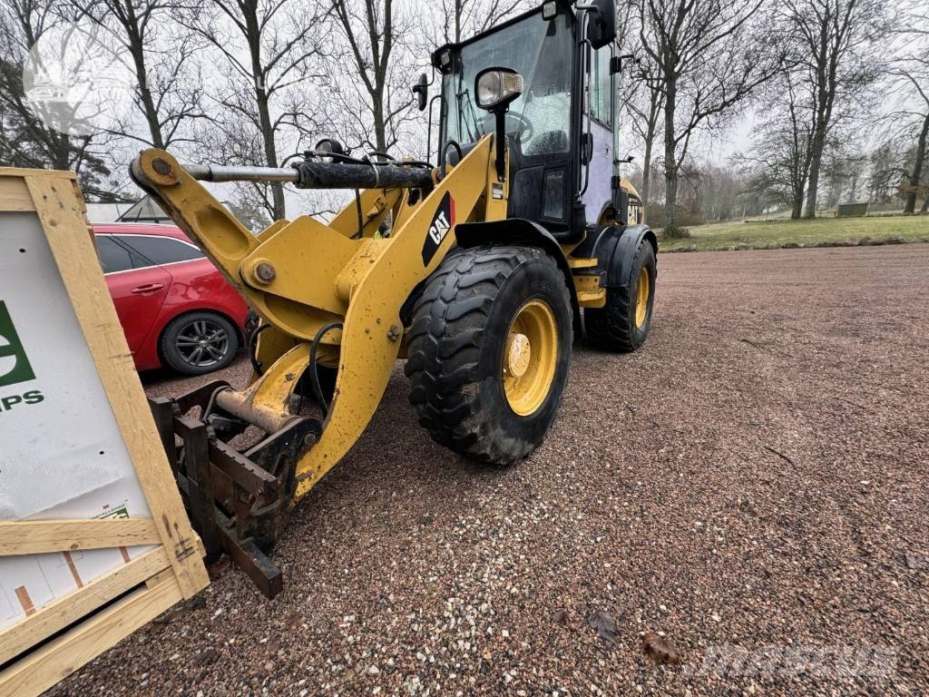 CAT 908 H Kolové nakladače
