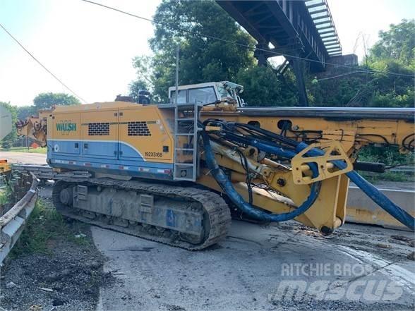 Bauer BG12H Povrchové vrtací stroje