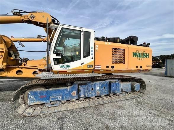 Bauer BG28V Povrchové vrtací stroje