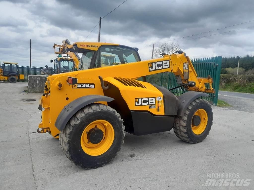 JCB 536-60 Teleskopické manipulátory