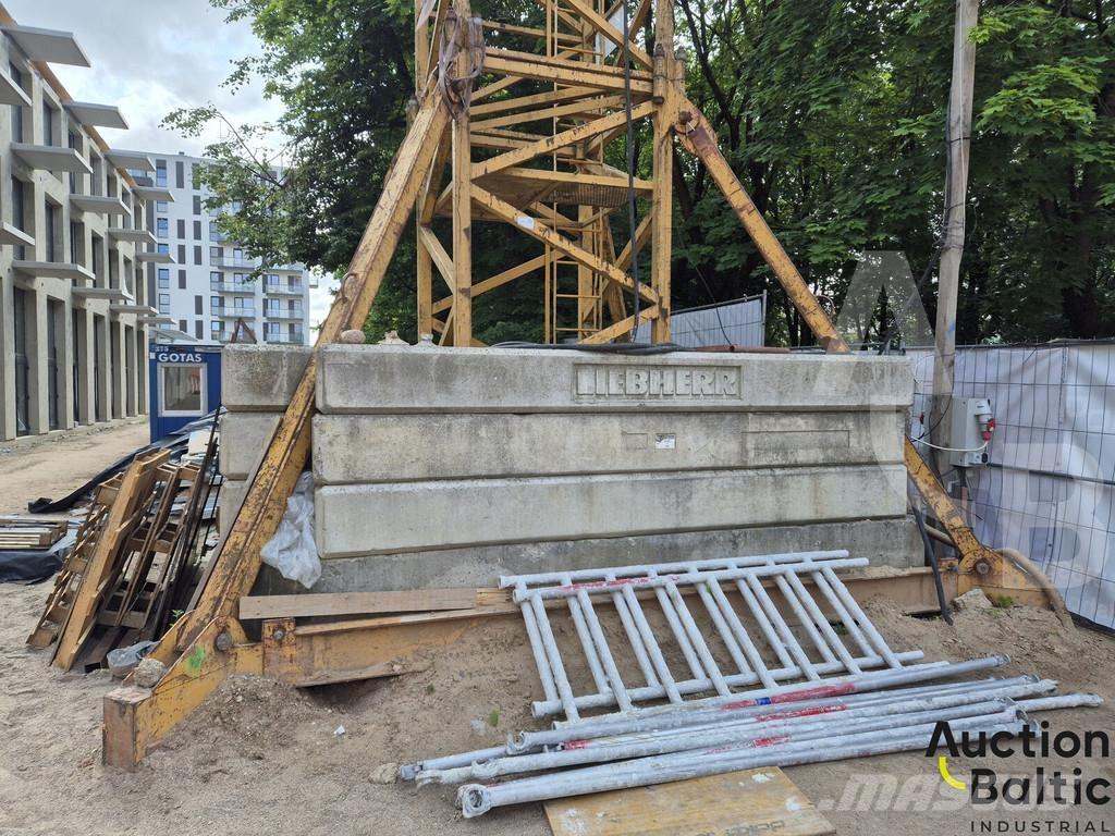 Liebherr 112 ECH Stavební jeřáby