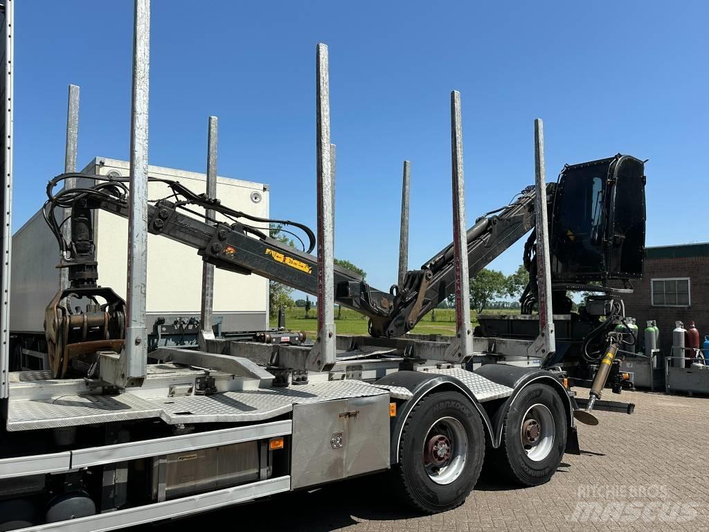 Loglift 140ST 96 + Cab Lesnické jeřáby