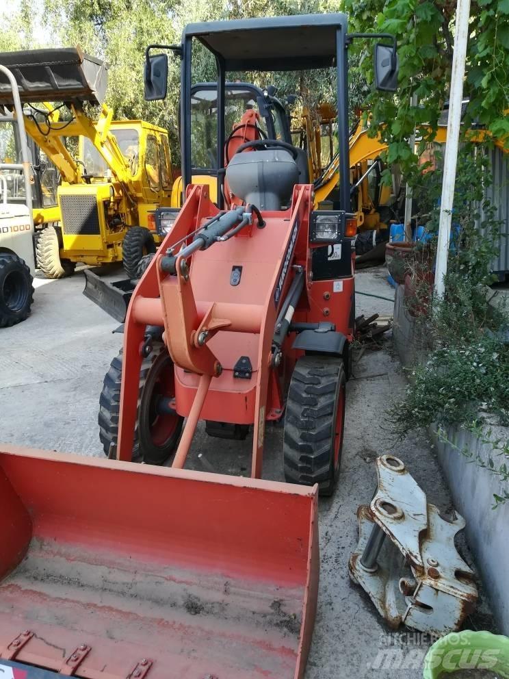 Eurocomach E215K Kolové nakladače