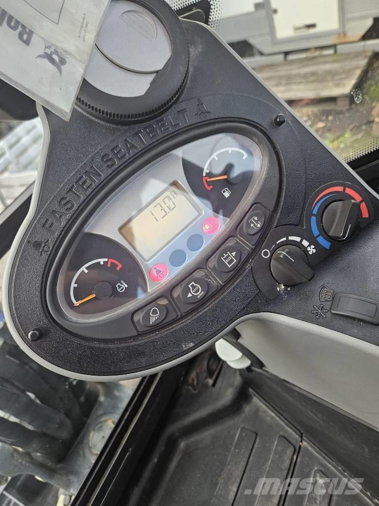 Bobcat E 27z Mini rýpadla < 7t