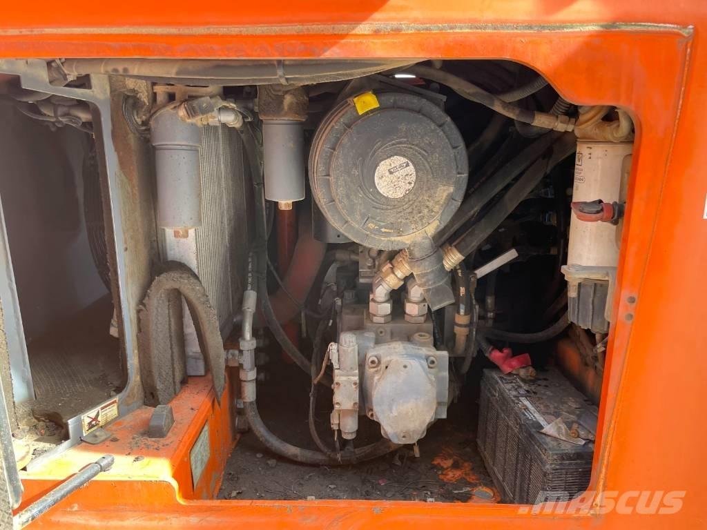 Hamm HD+ 140 VV-HV Tandemové válce