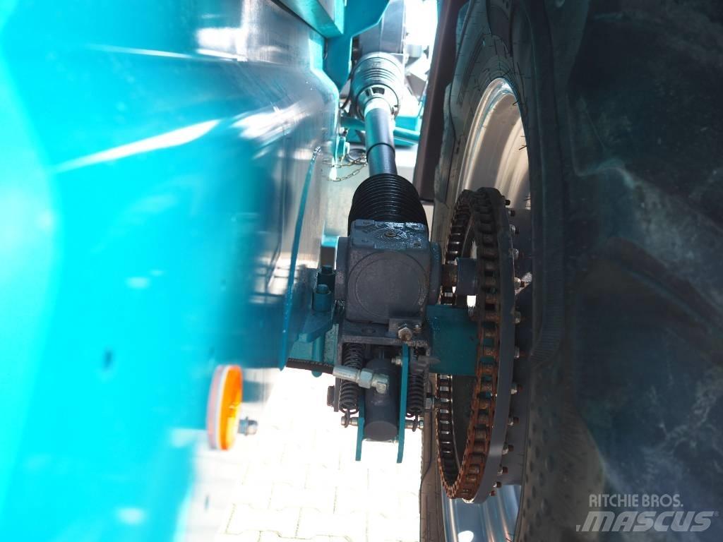 Sulky XT 130 Rozmetadlo minerálních hnojiv