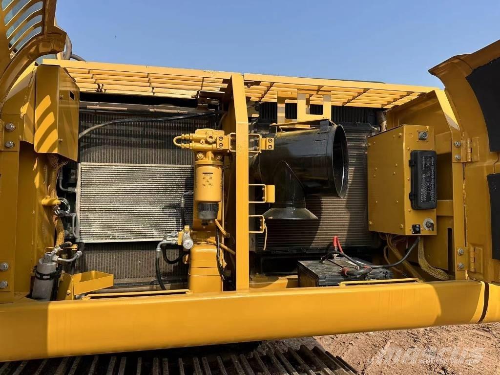 CAT 325CL Pásová rýpadla