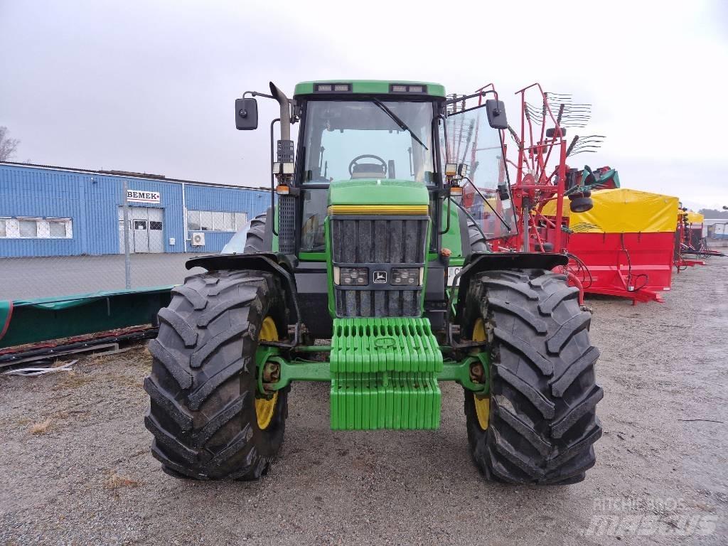John Deere 7700 Traktory