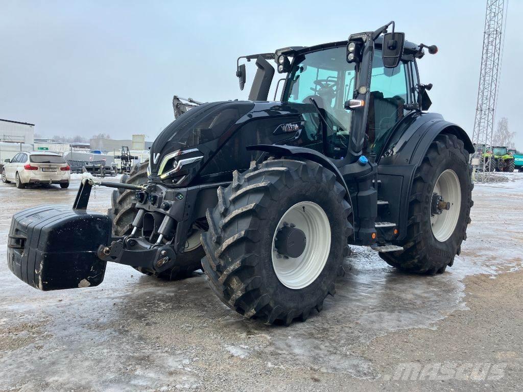 Valtra Q305 Traktory